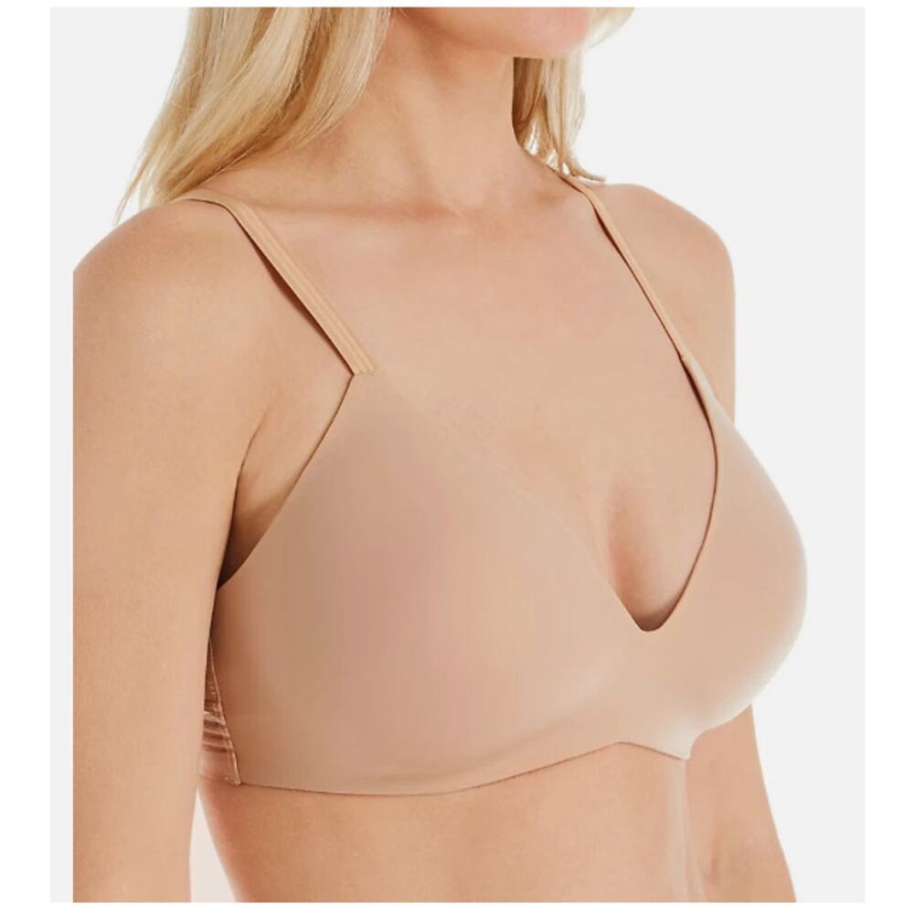 Le Mystere NWT Size 38D Beige Second Skin Wireless Lightly Padded Comfort Bra